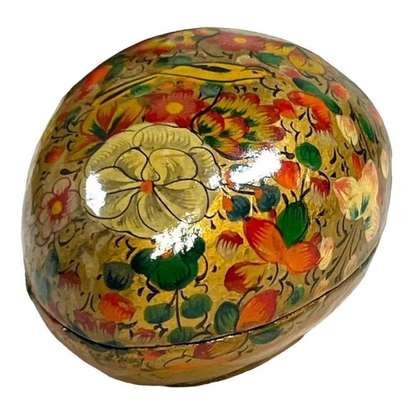 VintageHand Painted Oval Black Lacquered Trinket Box Made In Kashmir 2 3/4" - Picture 1 of 6